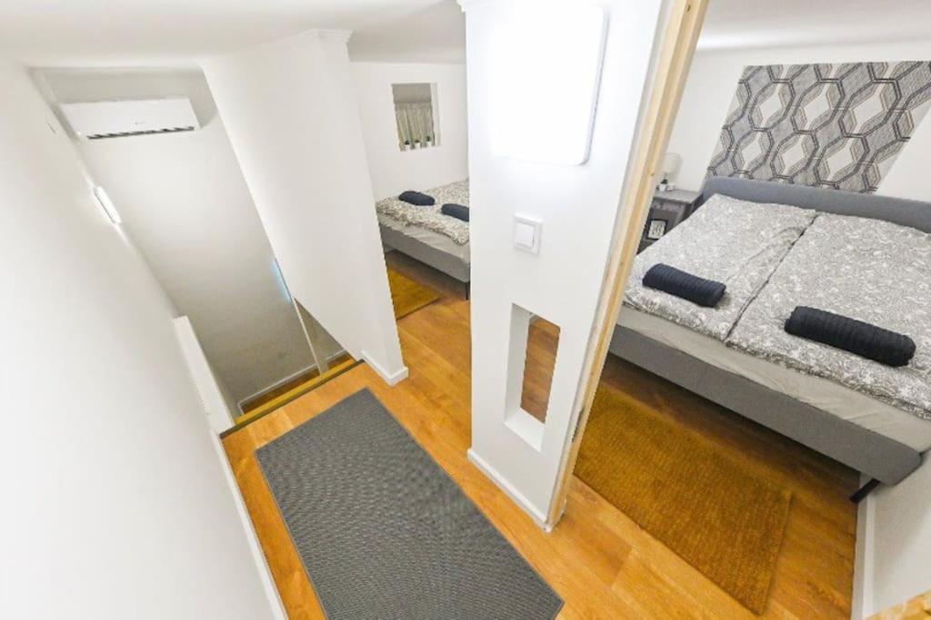 2 Bedroom Flat In Damjanich Str., Hirsch Budapeszt Zewnętrze zdjęcie