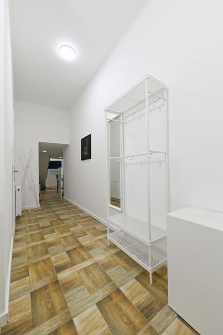 2 Bedroom Flat In Damjanich Str., Hirsch Budapeszt Zewnętrze zdjęcie